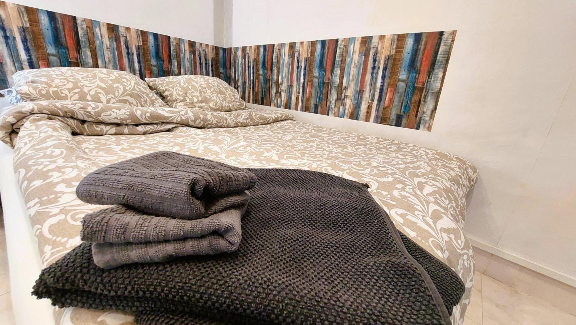 Top Location Apartment Barcelona Eksteriør billede